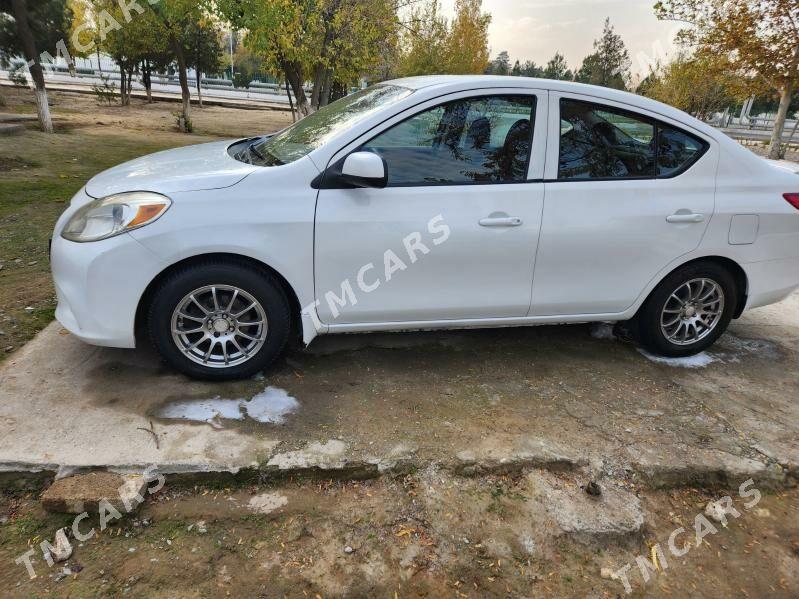 Nissan Versa 2014 - 115 000 TMT - Ашхабад - img 2