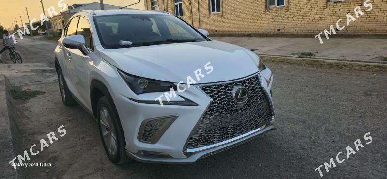 Lexus NX 300 2021 - 395 000 TMT - Дянев - img 2