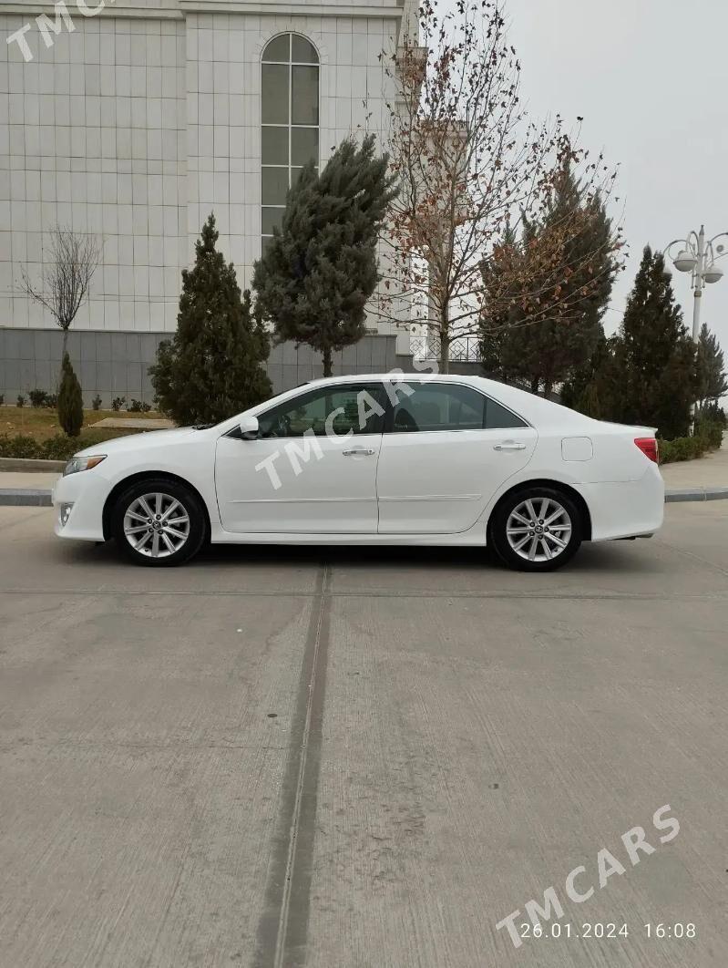 Toyota Camry 2013 - 200 000 TMT - Дашогуз - img 3