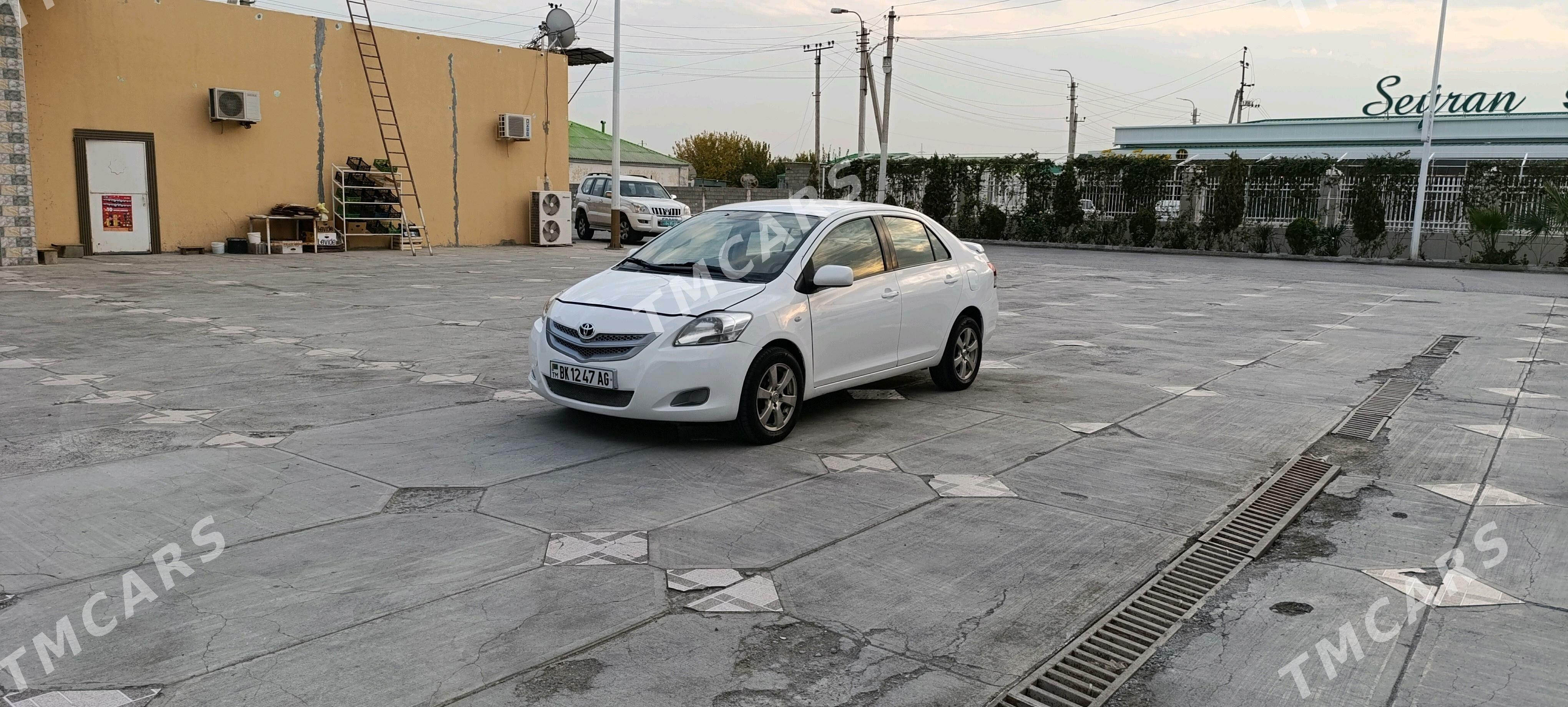 Toyota Yaris 2007 - 100 000 TMT - Ашхабад - img 2