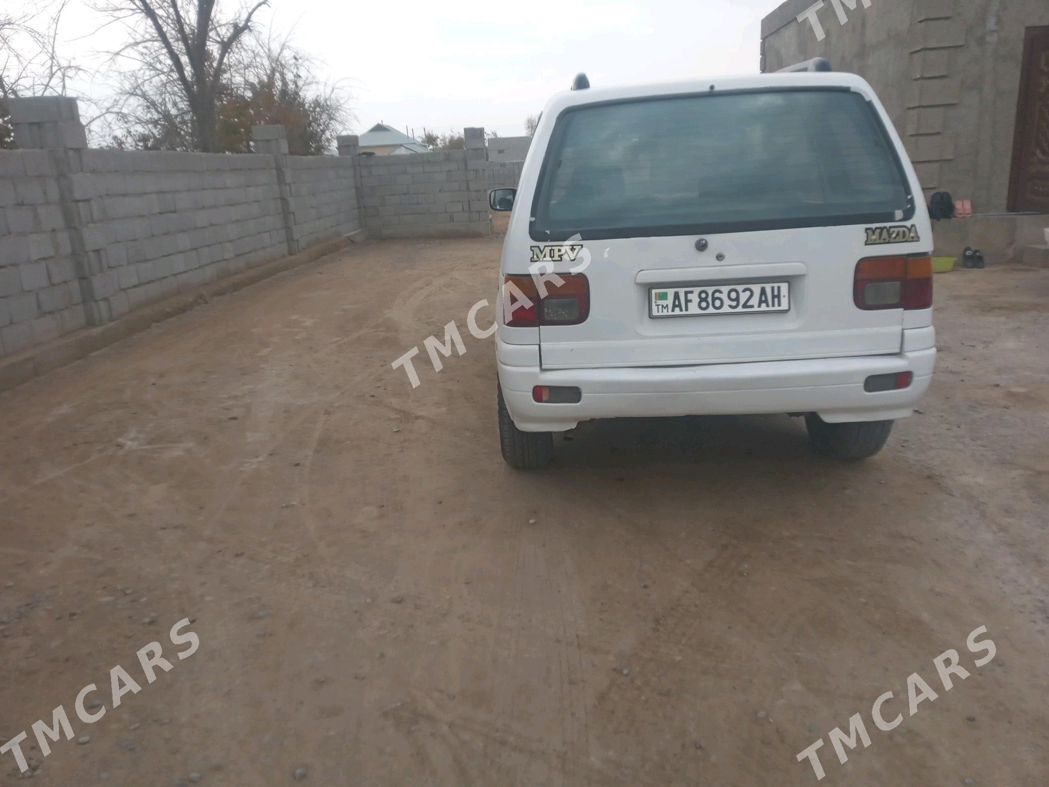 Mazda MPV 1995 - 40 000 TMT - Бабадайхан - img 3