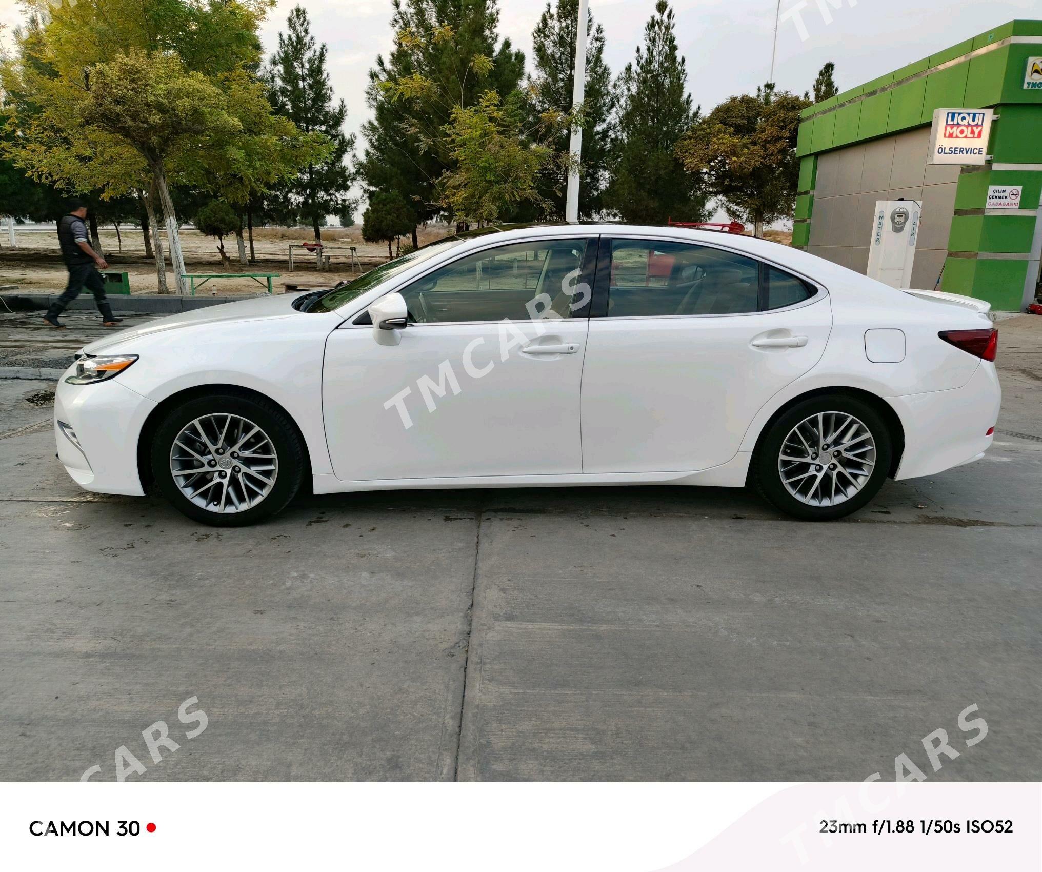 Lexus ES 350 2016 - 478 000 TMT - Бузмеин - img 3