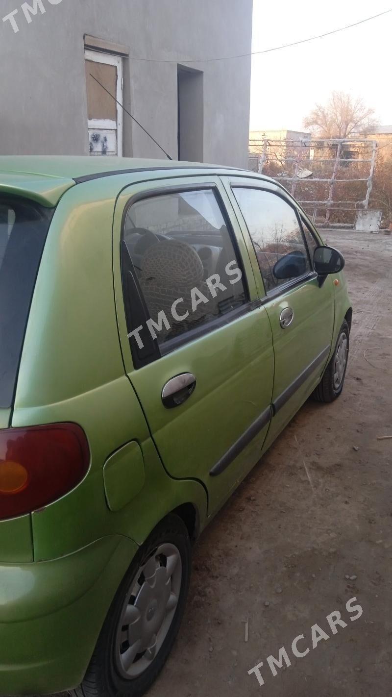 Daewoo Matiz 2002 - 28 000 TMT - Шабатский этрап - img 3