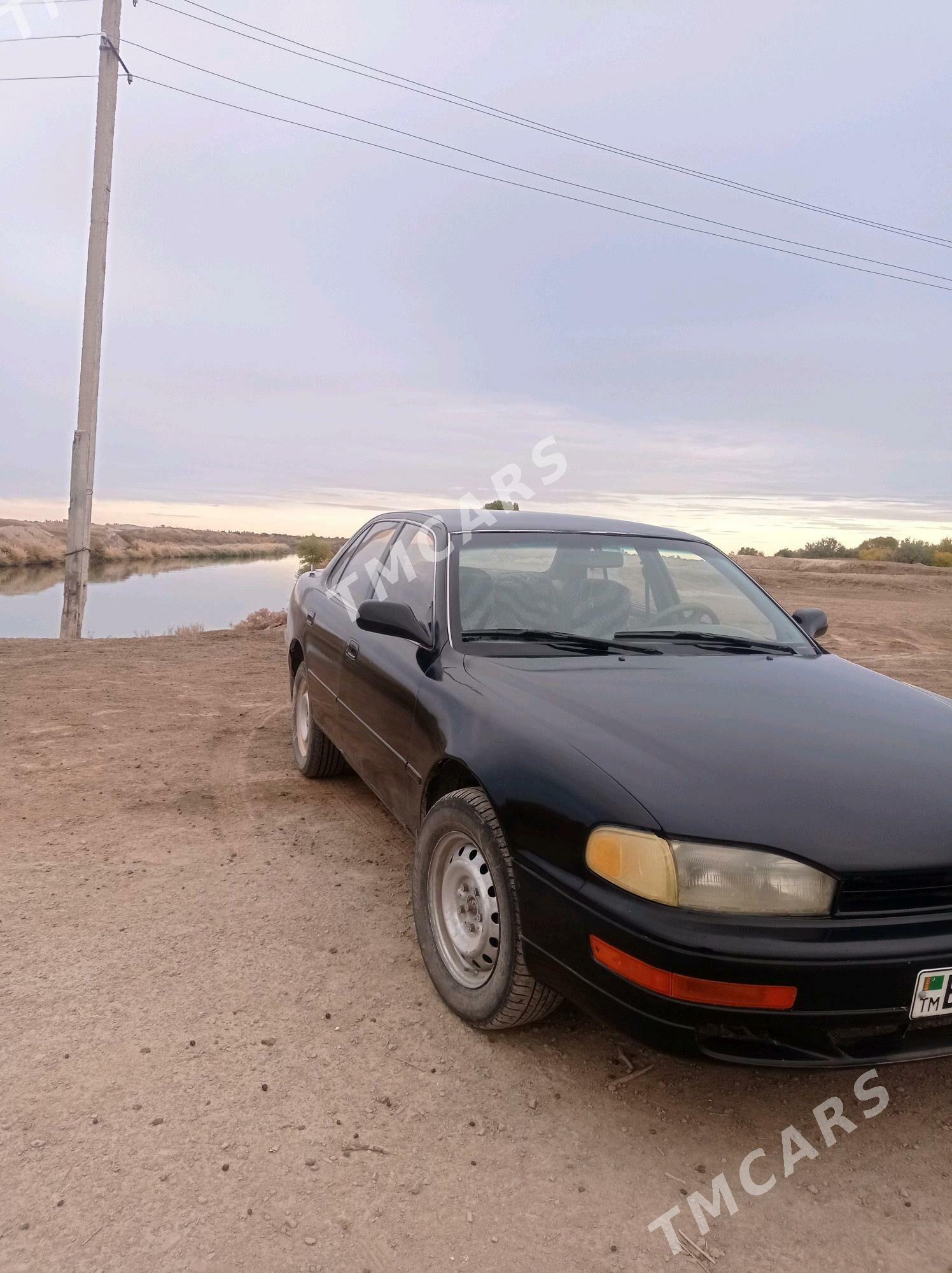 Toyota Camry 1993 - 70 000 TMT - Акдепе - img 3