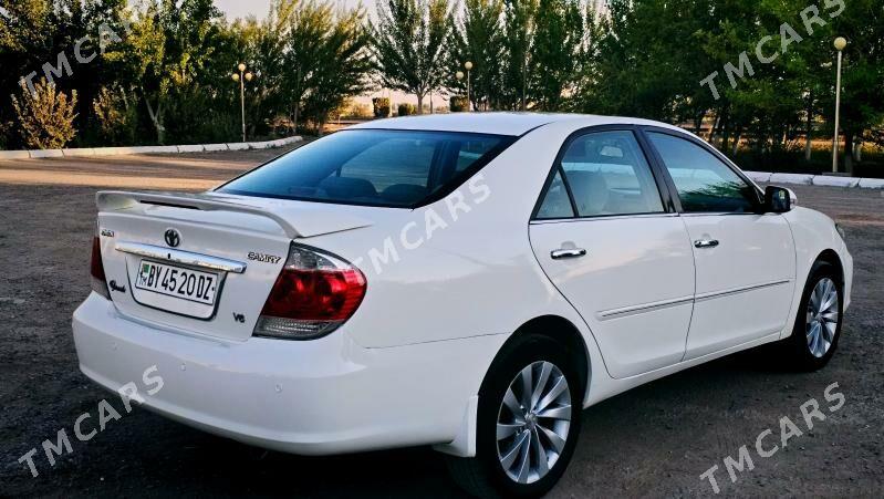 Toyota Camry 2005 - 135 000 TMT - Köneürgenç - img 3