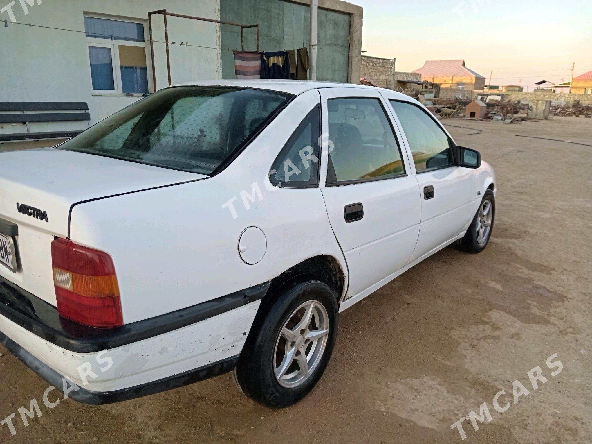 Opel Vectra 1991 - 25 000 TMT - Туркменбаши - img 3