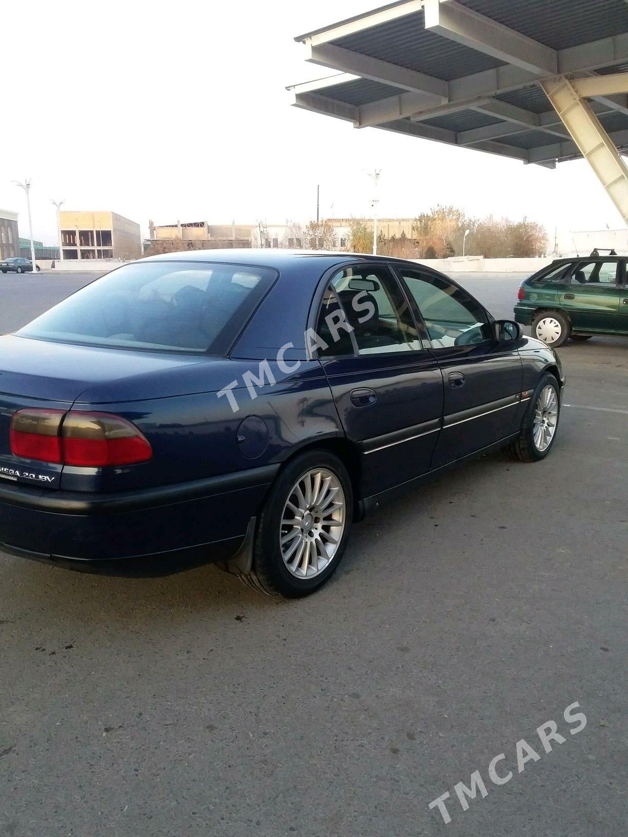 Opel Omega 1995 - 40 000 TMT - Дашогуз - img 6