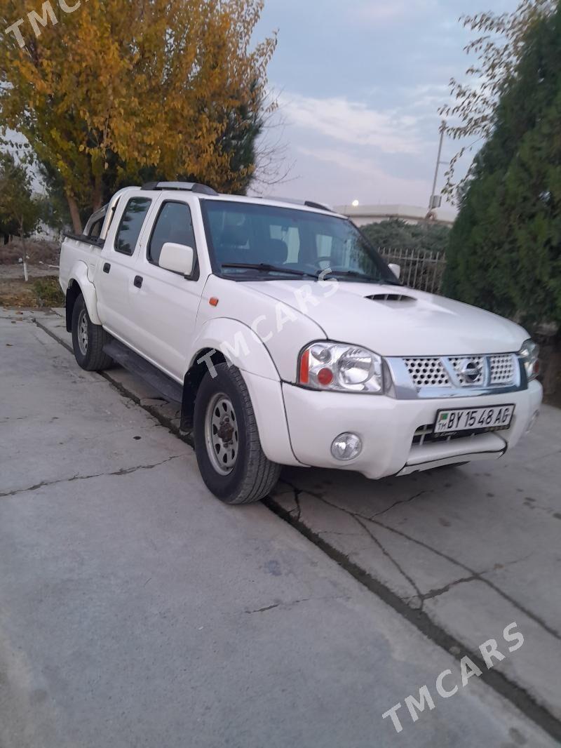 Nissan Navara 2011 - 130 000 TMT - Ашхабад - img 2