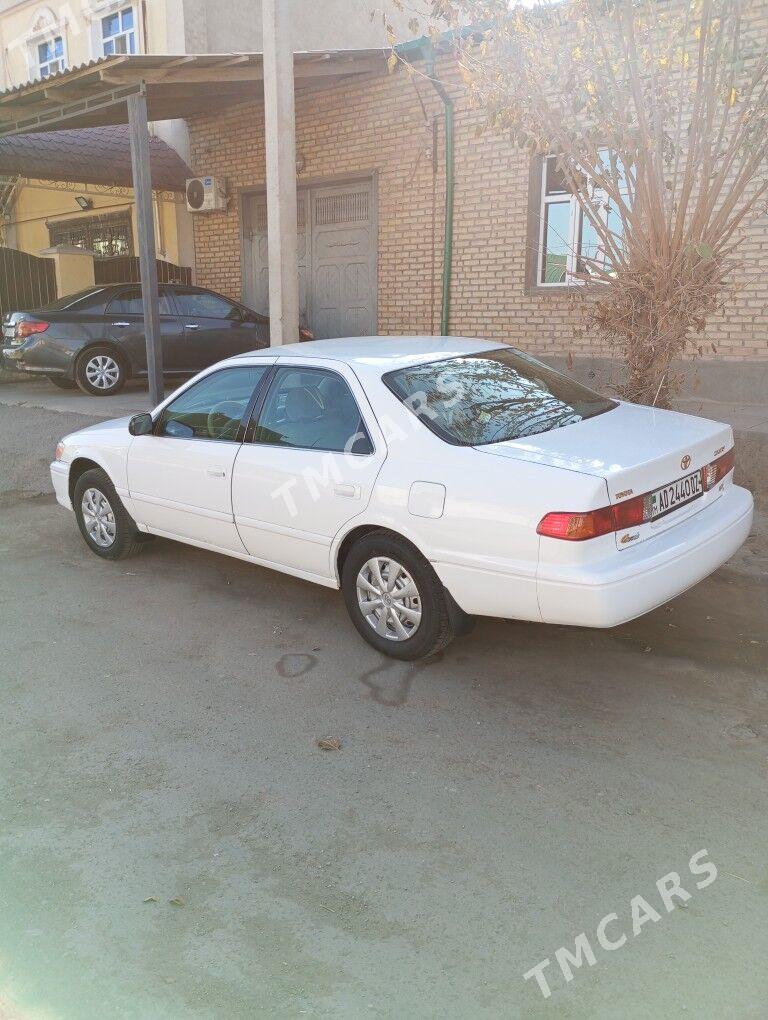 Toyota Camry 1998 - 110 000 TMT - Daşoguz - img 5