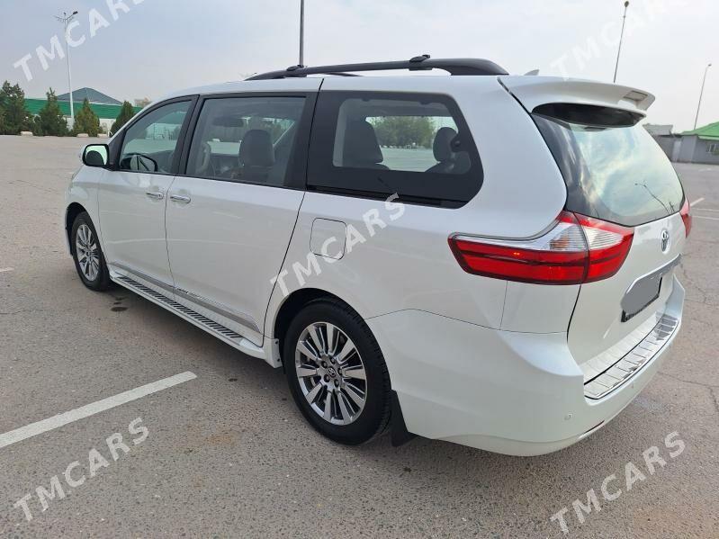 Toyota Sienna 2018 - 650 000 TMT - Aşgabat - img 3