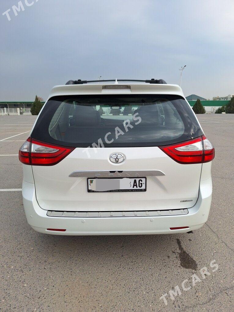 Toyota Sienna 2018 - 650 000 TMT - Aşgabat - img 2