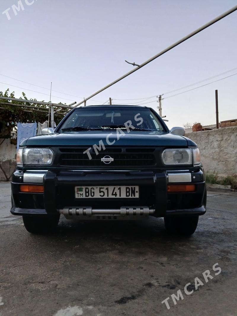 Nissan Pathfinder 1997 - 90 000 TMT - Балканабат - img 4