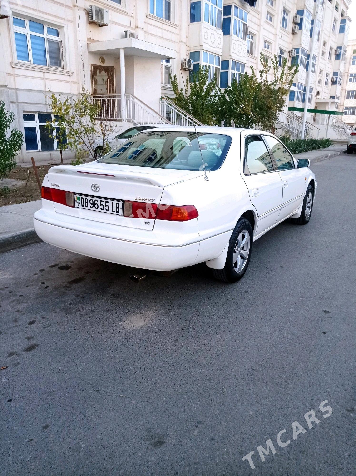 Toyota Camry 1998 - 110 000 TMT - Туркменабат - img 7