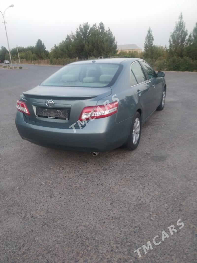 Toyota Camry 2010 - 164 000 TMT - Шатлык - img 3