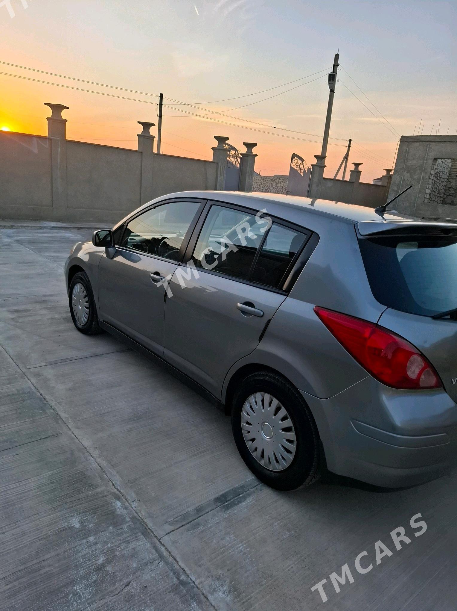 Nissan Versa 2010 - 90 000 TMT - Balkanabat - img 10