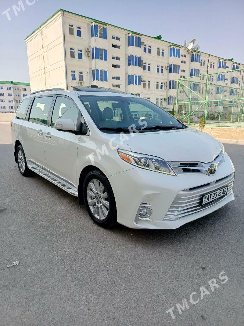 Toyota Sienna 2018 - 650 000 TMT - Aşgabat - img 3