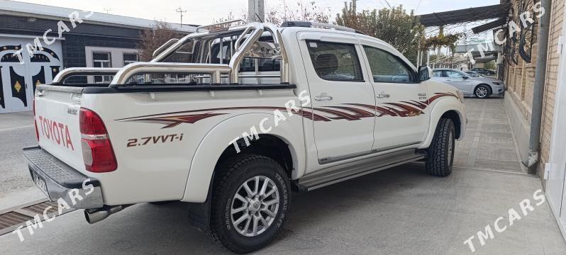 Toyota Hilux 2012 - 320 000 TMT - Туркменабат - img 3