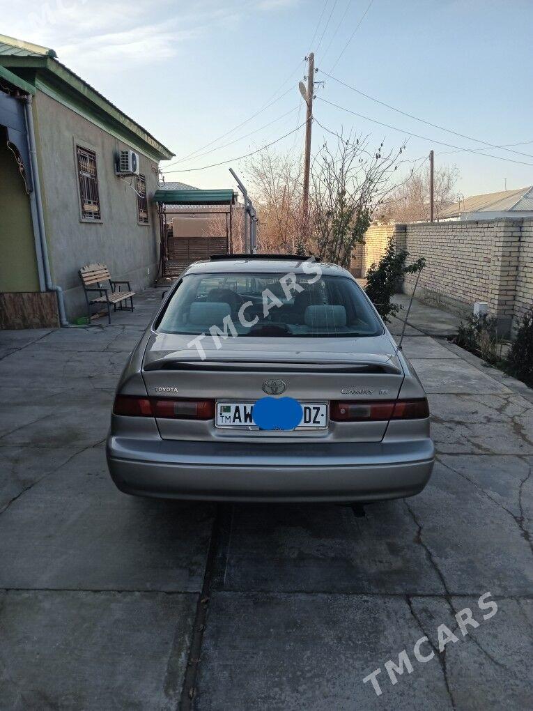 Toyota Camry 1998 - 120 000 TMT - Türkmenbaşy etr. - img 4