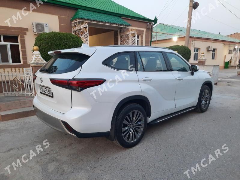 Toyota Highlander 2021 - 595 000 TMT - Чоганлы - img 3