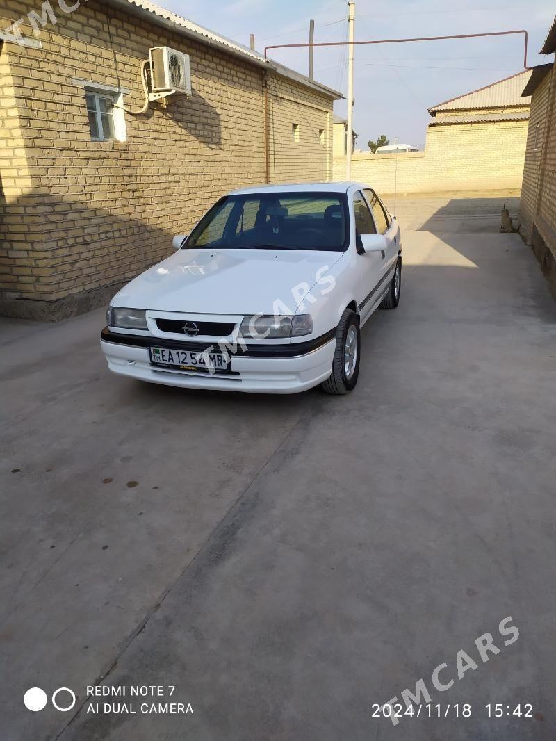 Opel Vectra 1993 - 32 000 TMT - Mary - img 3