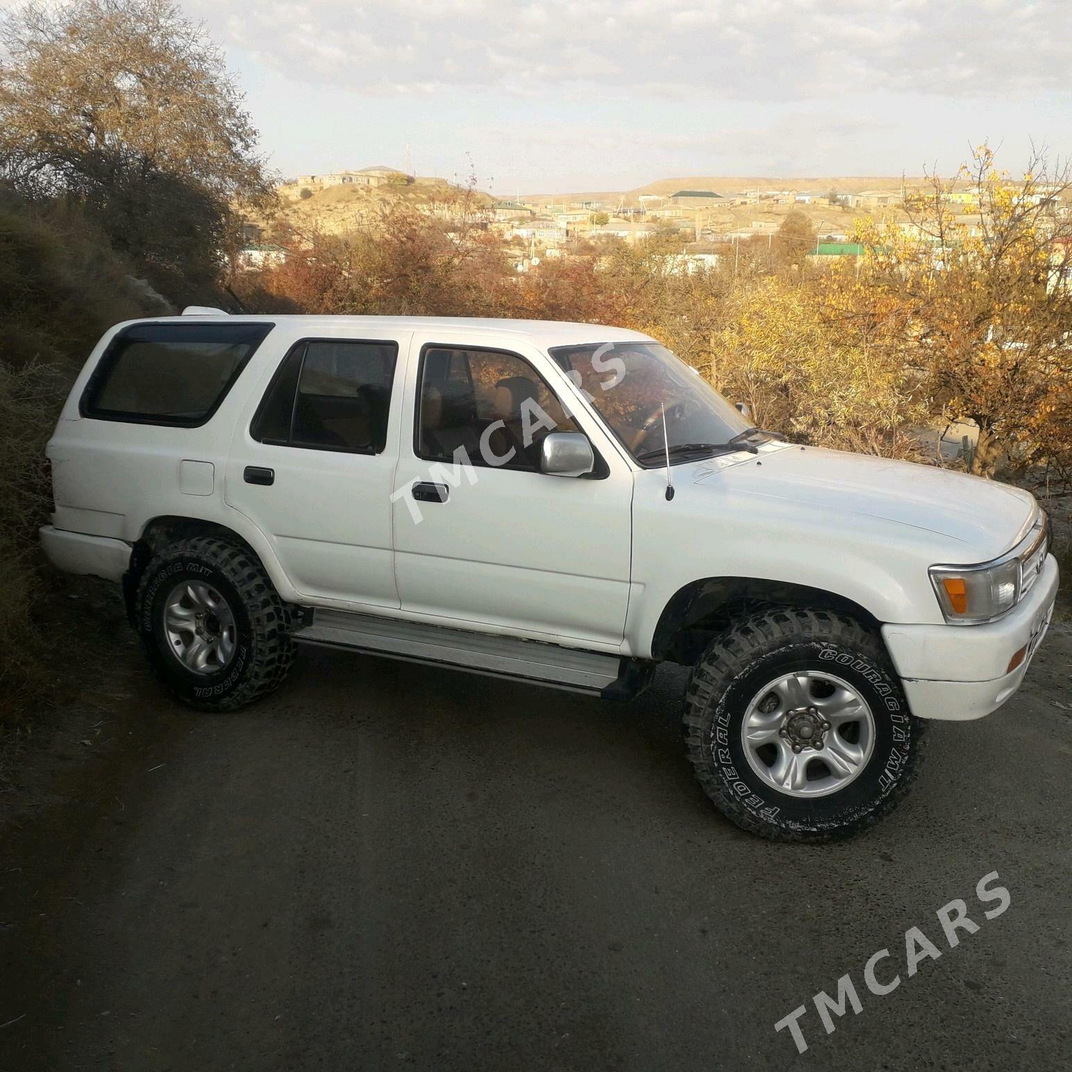 Toyota 4Runner 1994 - 50 000 TMT - Бахарден - img 2