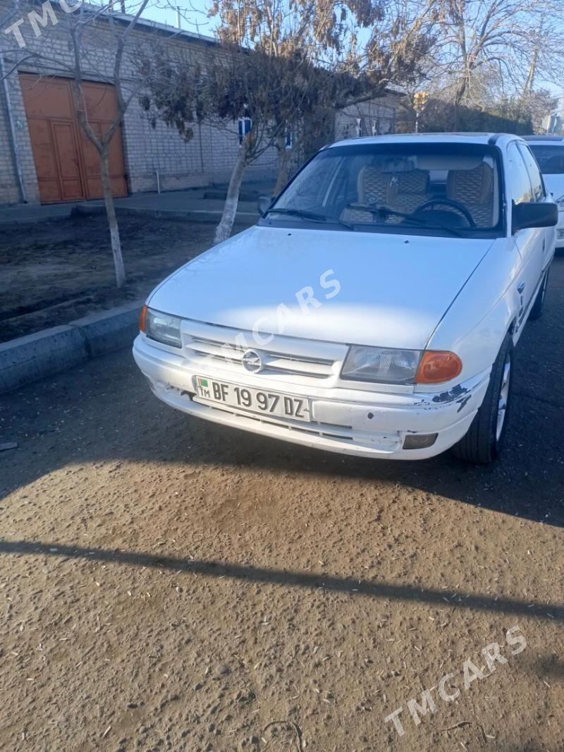 Opel Astra 1992 - 28 000 TMT - Шабатский этрап - img 2