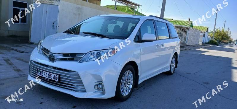 Toyota Sienna 2020 - 420 000 TMT - Ашхабад - img 3