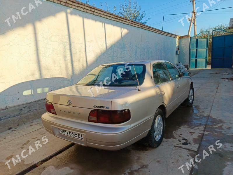 Toyota Camry 1996 - 75 000 TMT - Köneürgenç - img 4