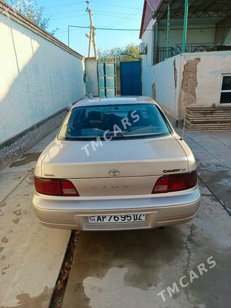 Toyota Camry 1996 - 75 000 TMT - Köneürgenç - img 7