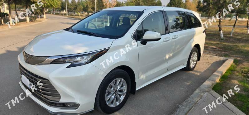 Toyota Sienna 2022 - 475 000 TMT - Aşgabat - img 3