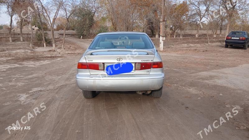 Toyota Camry 2000 - 105 000 TMT - Türkmenbaşy etr. - img 2