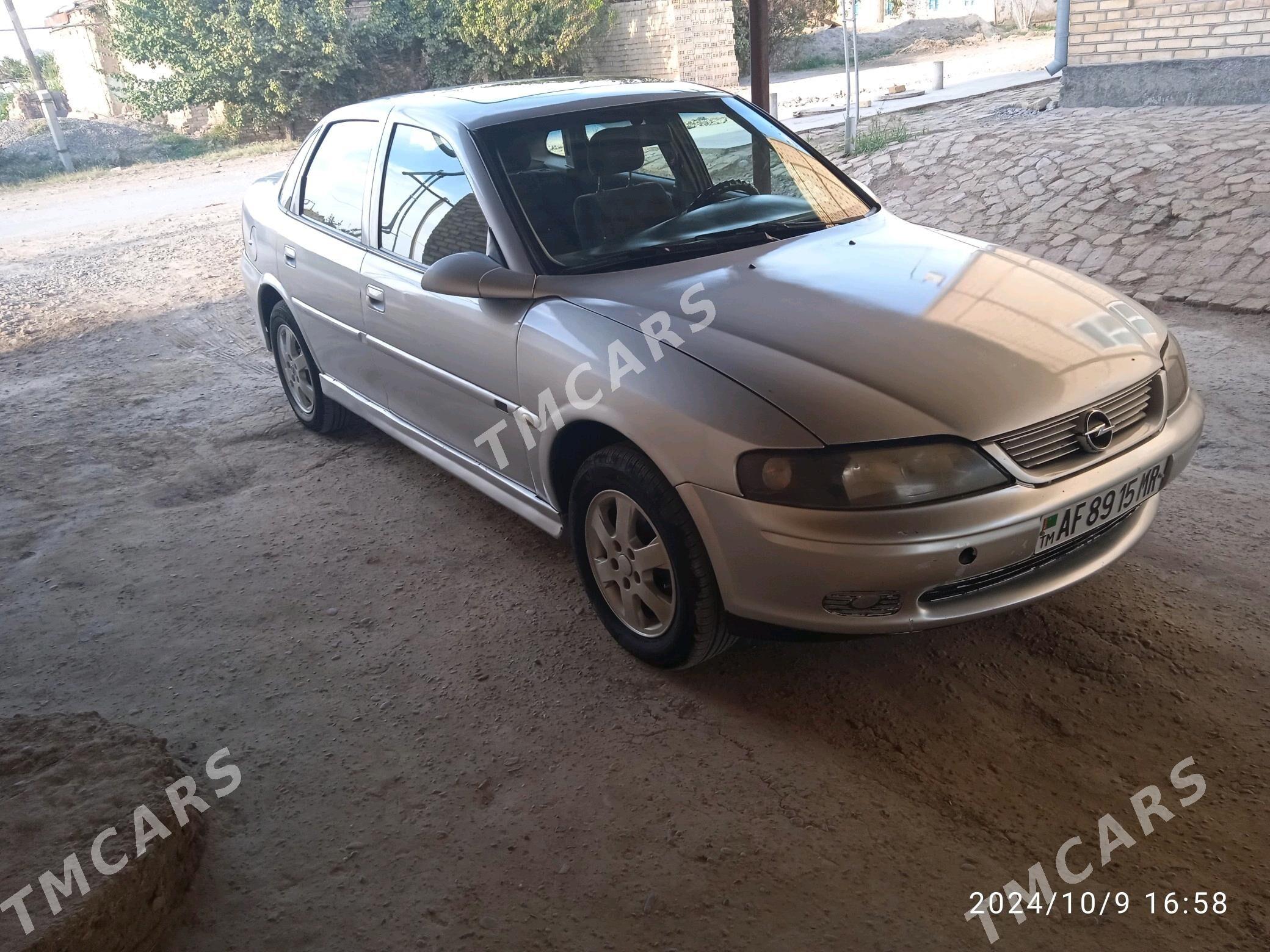 Opel Vectra 1998 - 45 000 TMT - Сакарчага - img 2