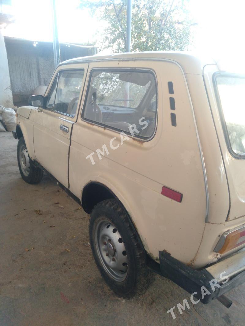 Lada Niva 1987 - 15 000 TMT - Akdepe - img 6