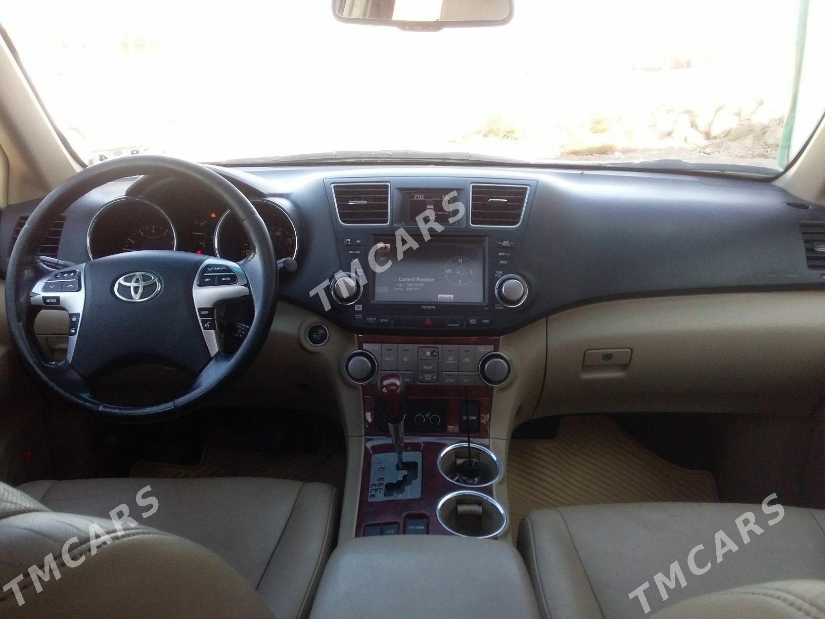 Toyota Highlander 2011 - 310 000 TMT - Дашогуз - img 6