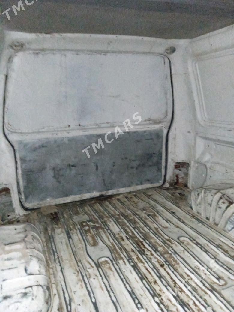 Toyota Hiace 2004 - 31 000 TMT - Векильбазар - img 6