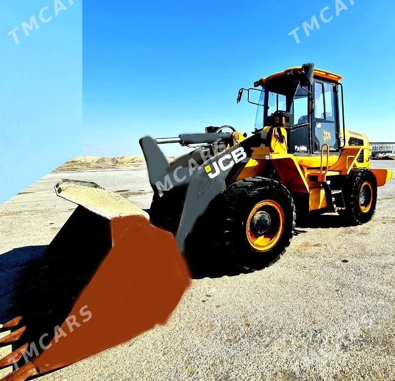 JCB Polemaster Plus 2013 - 500 000 TMT - Aşgabat - img 3