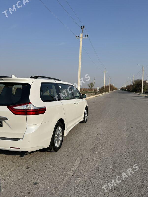 Toyota Sienna 2019 - 546 000 TMT - Gökje - img 4