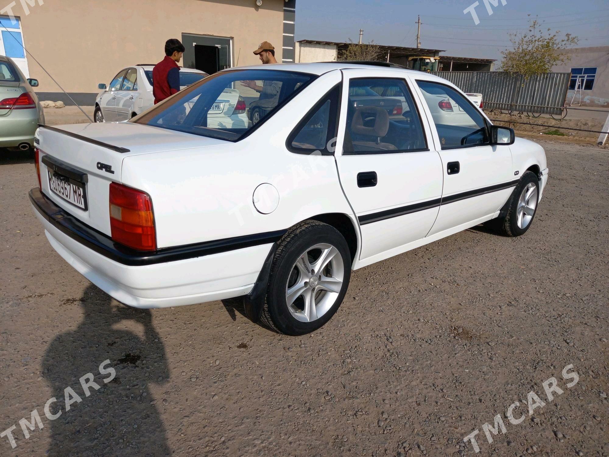 Opel Vectra 1991 - 35 000 TMT - Сакарчага - img 7