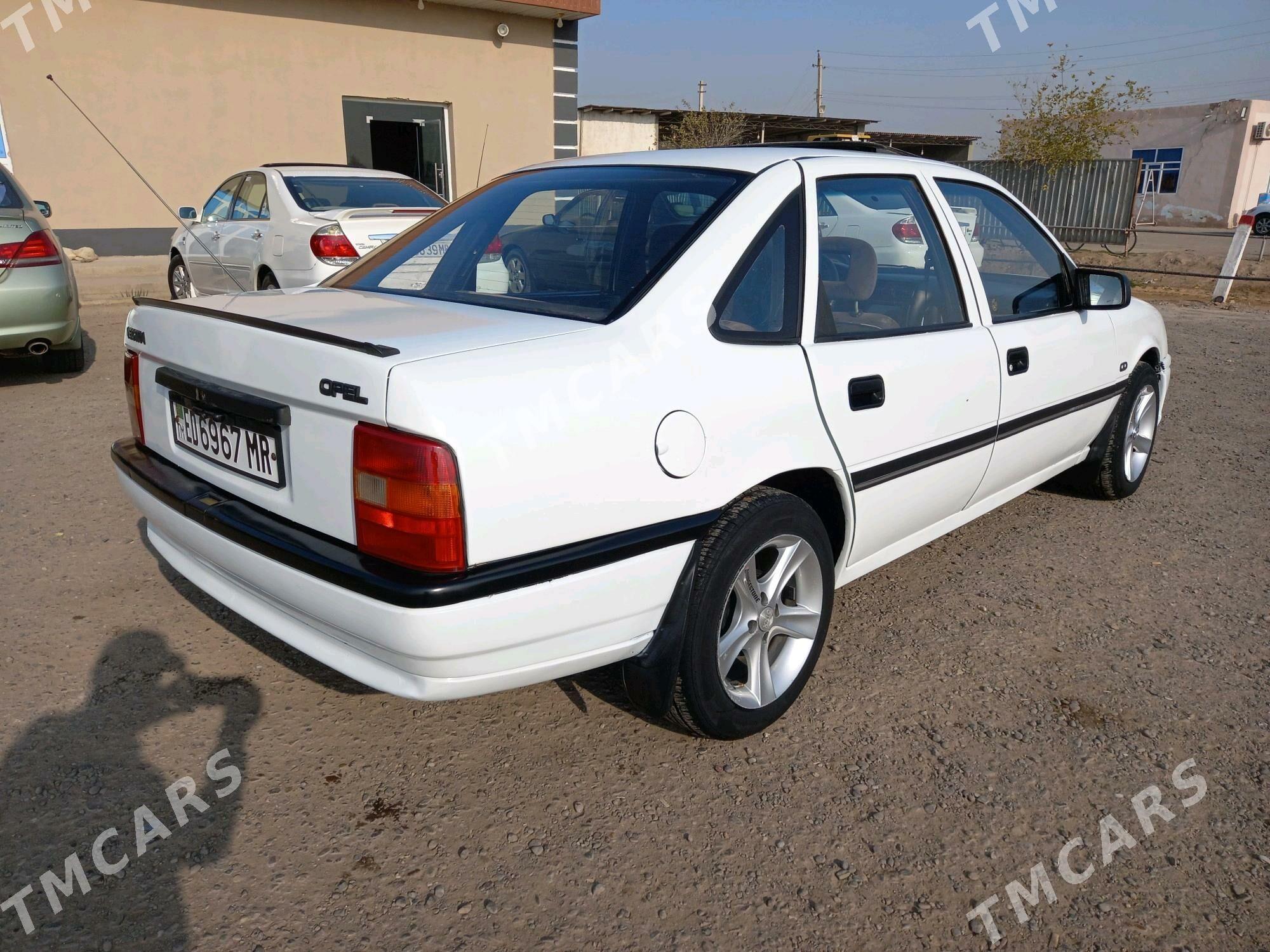 Opel Vectra 1991 - 35 000 TMT - Сакарчага - img 6