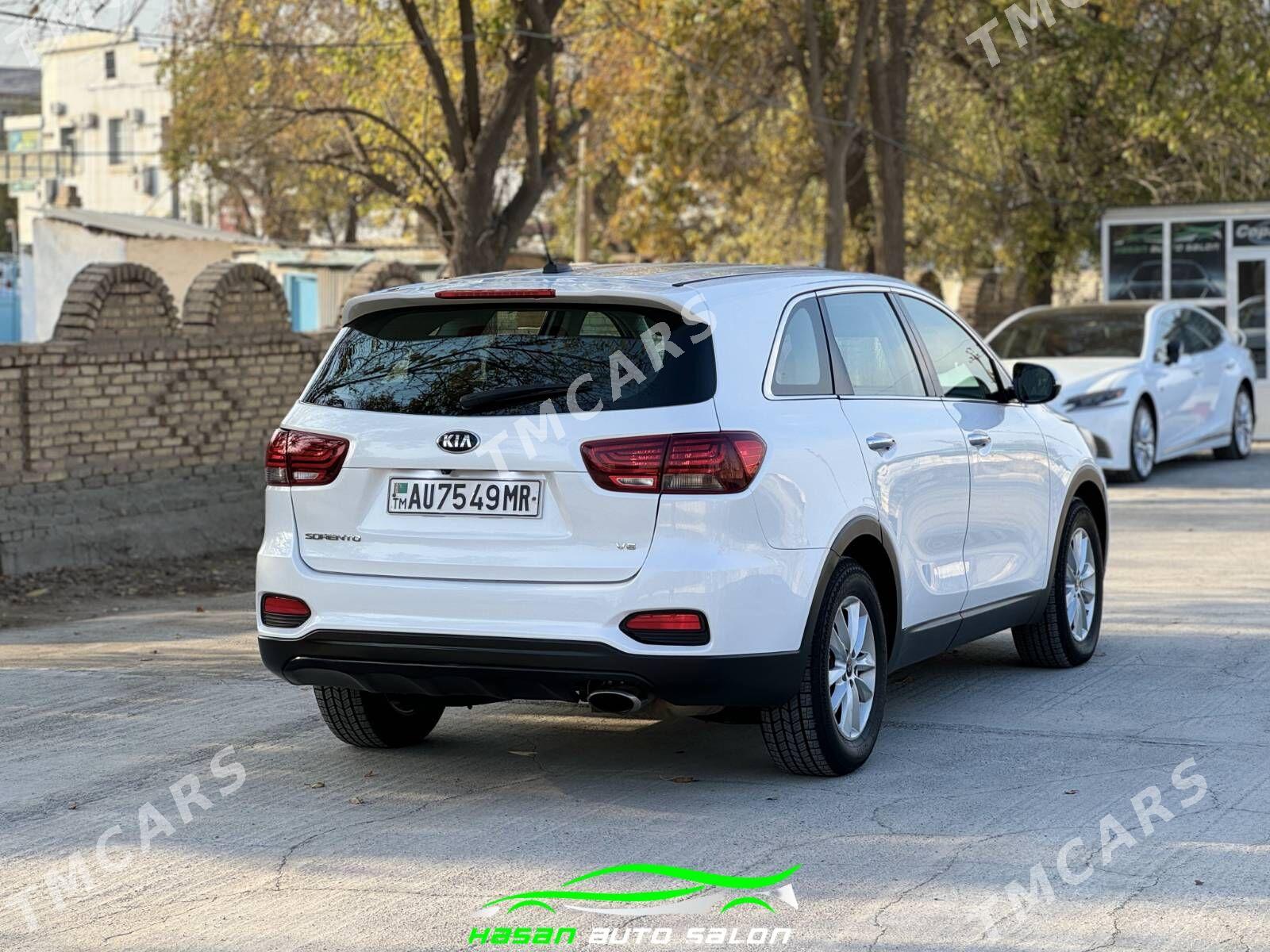 Kia Sorento 2019 - 270 000 TMT - Мары - img 4