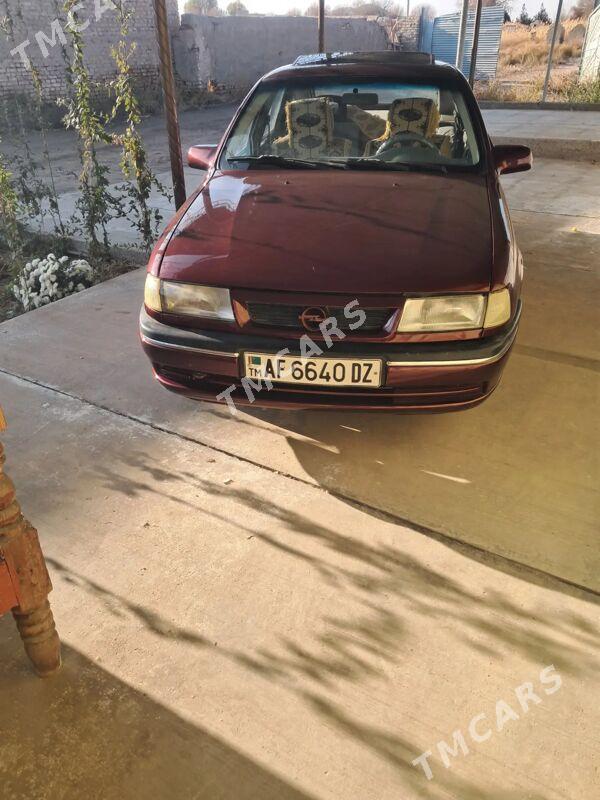 Opel Vectra 1993 - 40 000 TMT - Daşoguz - img 2