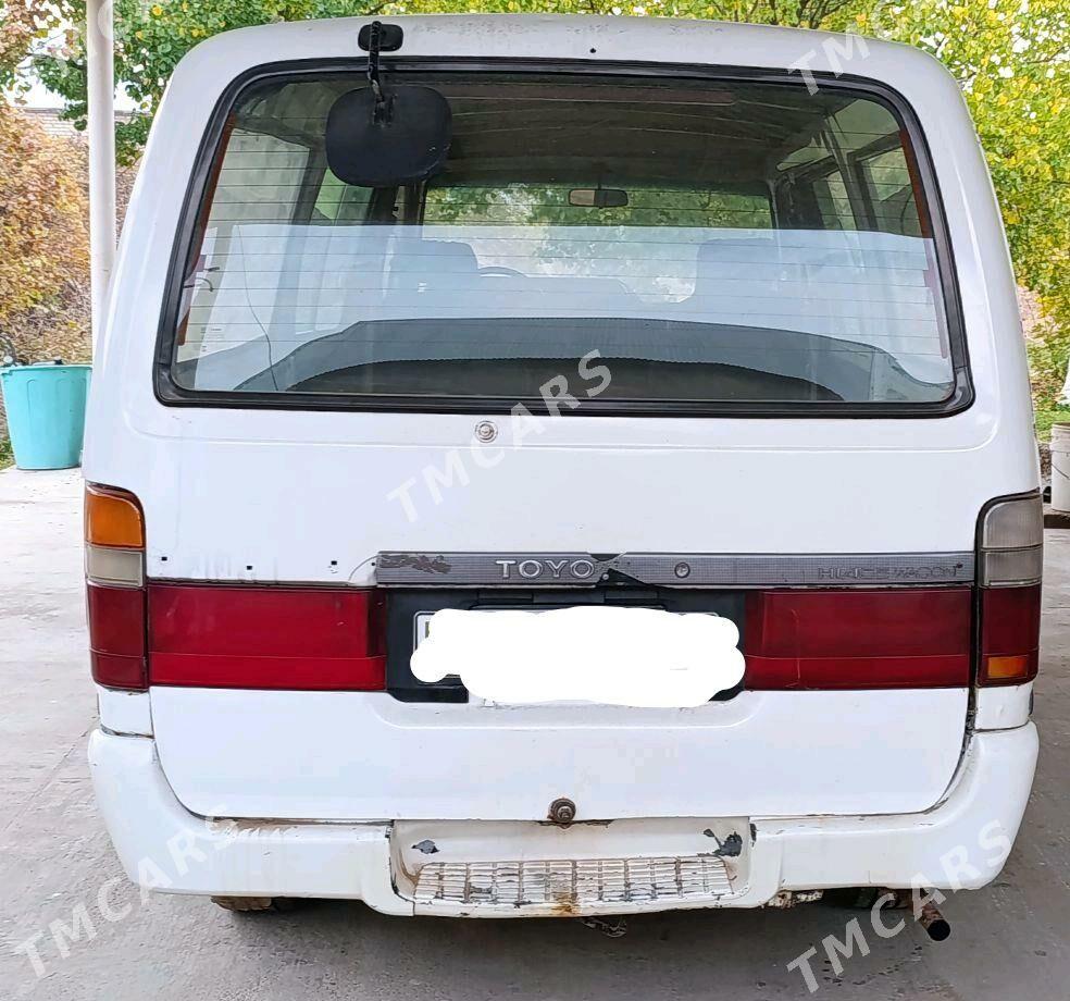 Toyota Hiace 1992 - 32 000 TMT - Мары - img 3