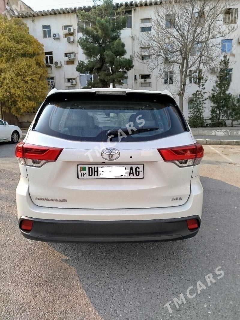 Toyota Highlander 2019 - 530 000 TMT - Ашхабад - img 2