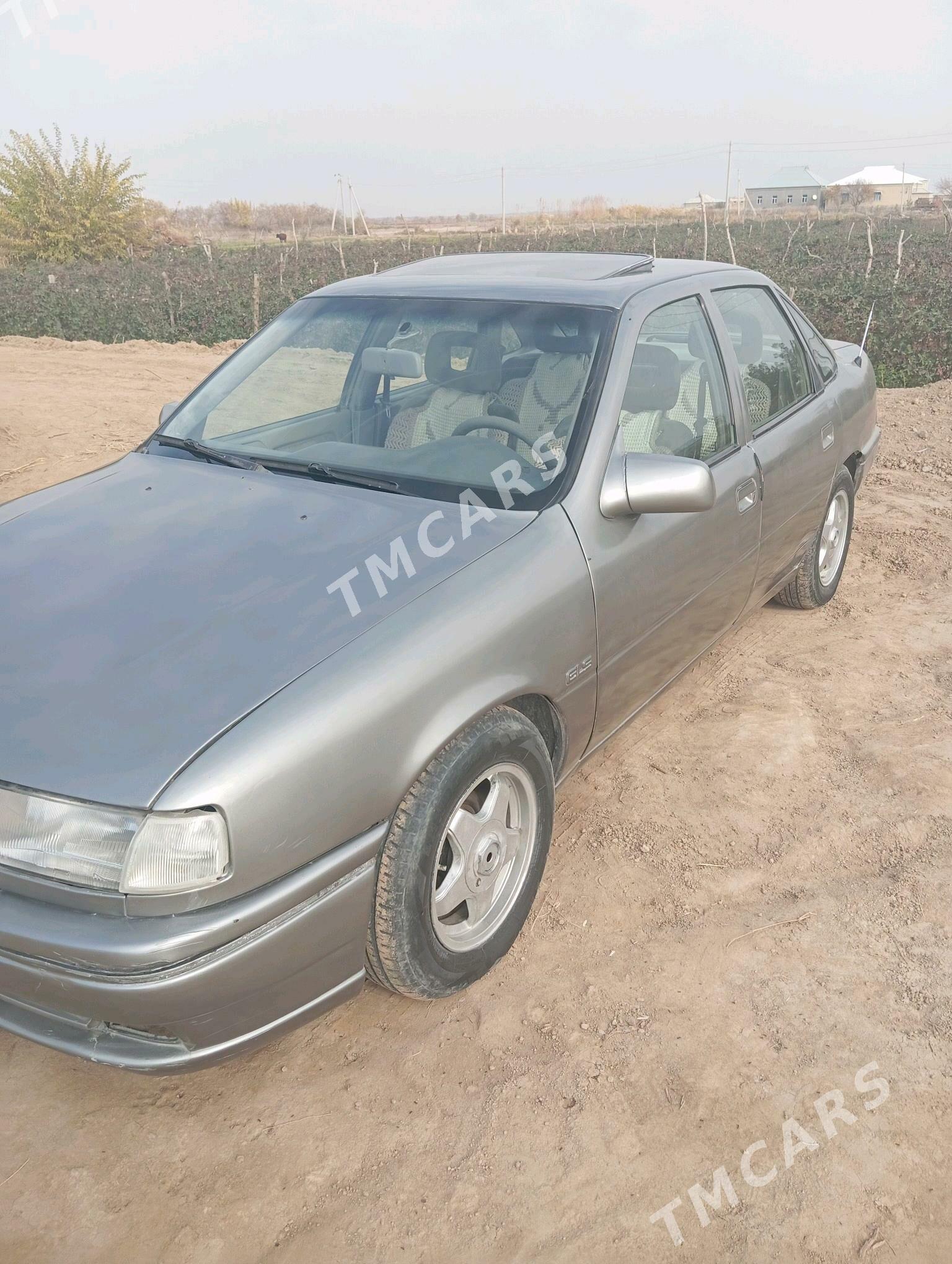 Opel Vectra 1992 - 22 000 TMT - Wekilbazar - img 3