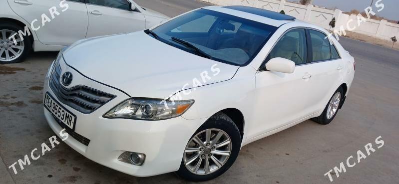 Toyota Camry 2011 - 155 000 TMT - Мары - img 3