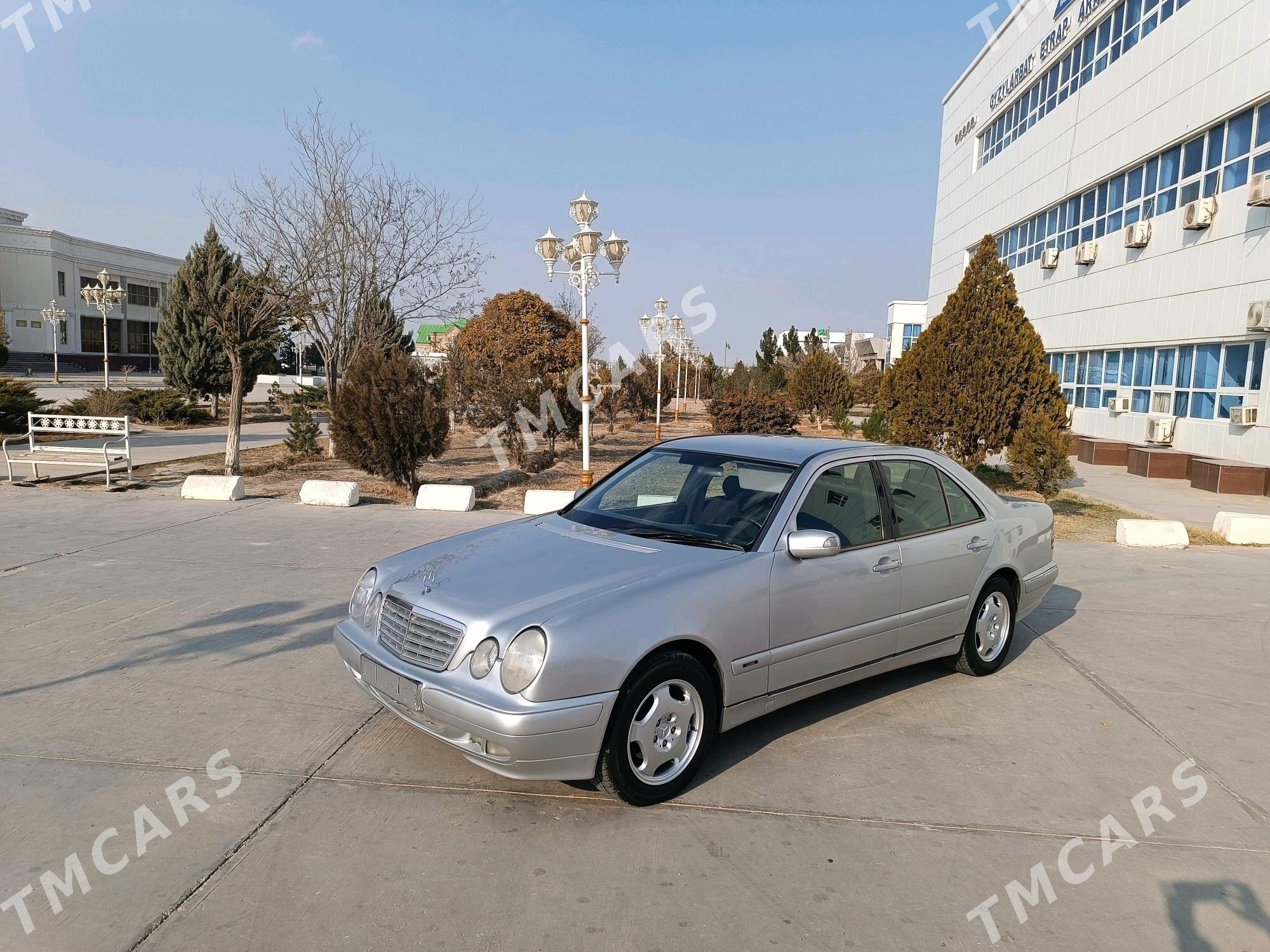 Mercedes-Benz E320 1999 - 100 000 TMT - Gyzylarbat - img 5