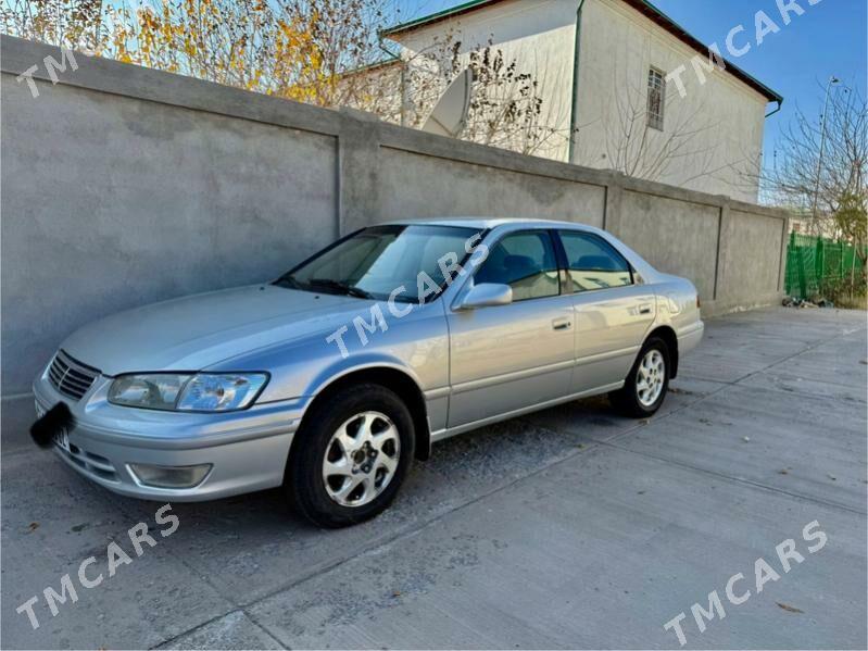 Toyota Camry 2001 - 125 000 TMT - Дашогуз - img 4