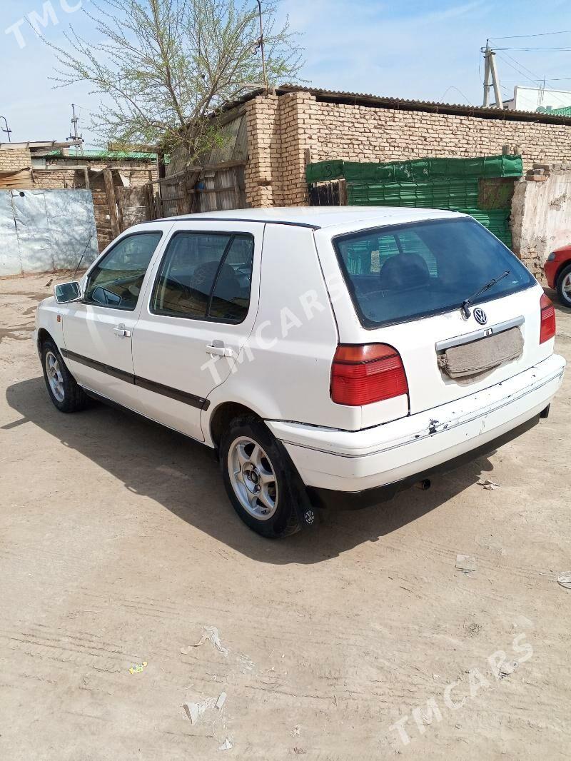 Volkswagen Golf 1992 - 23 000 TMT - Чарджоу - img 5