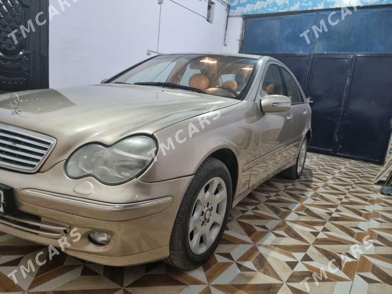 Mercedes-Benz C320 2005 - 130 000 TMT - Туркменабат - img 2