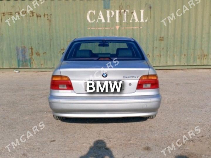 BMW E39 2002 - 110 000 TMT - Balkanabat - img 4